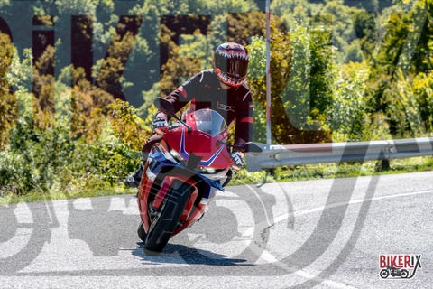 Forca d Acero 20-09-25 h13-03 1101