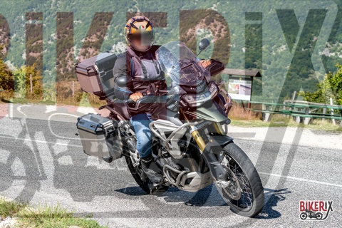 Forca d Acero 20-09-25 h15-25 1313