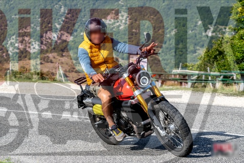 Forca d Acero 20-09-25 h16-20 1608