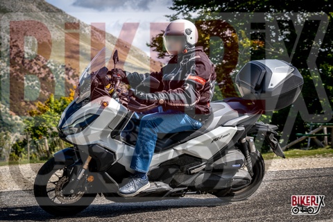 Forca d Acero 27-09-25 h12-28 0861