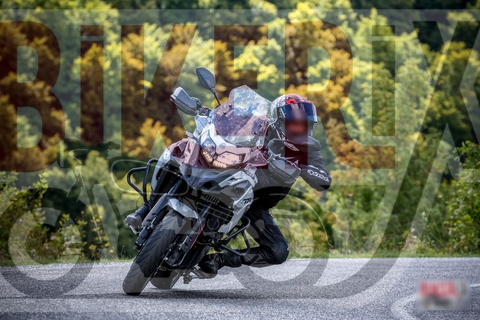 Forca d Acero 28-09-25 h11-37 0402