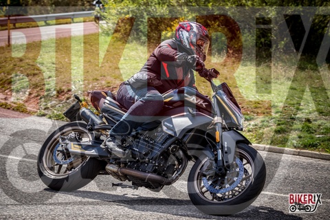 Forca d Acero 28-09-25 h12-10 0730