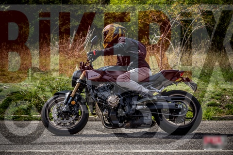 Forca d Acero 28-09-25 h12-15 0839