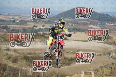 Malandrone 13-12-25 h13-32 0358