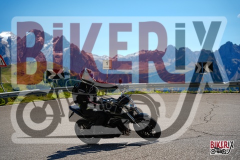 Passo Sella 06-09-25 h13-24 1357