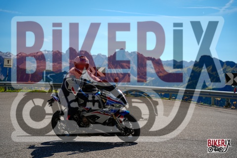 Passo Sella 06-09-25 h13-52 1630