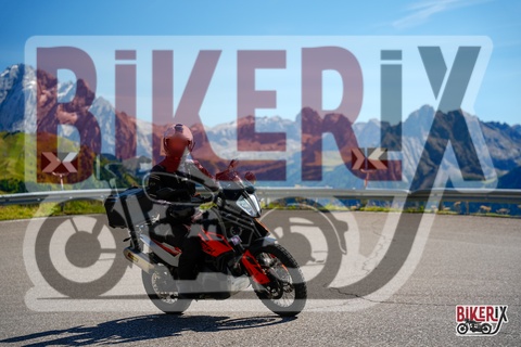 Passo Sella 06-09-25 h14-36 1974