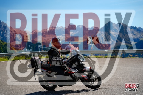 Passo Sella 06-09-25 h14-37 1984