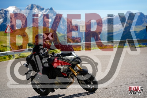 Passo Sella 06-09-25 h14-37 1985