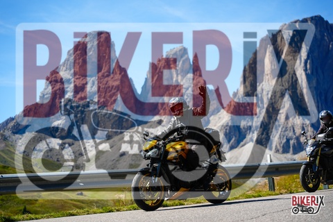 Passo Sella 06-09-25 h14-38 1993