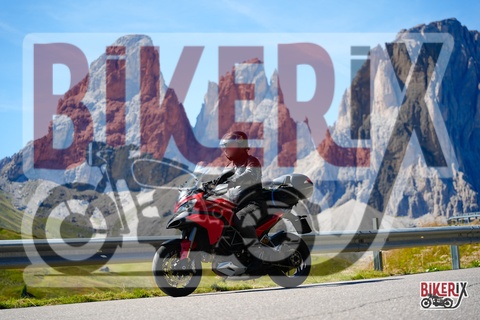 Passo Sella 06-09-25 h14-39 1997