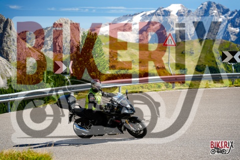 Passo Sella 06-09-25 h14-40 2003