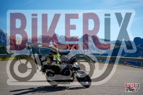 Passo Sella 06-09-25 h14-40 2006