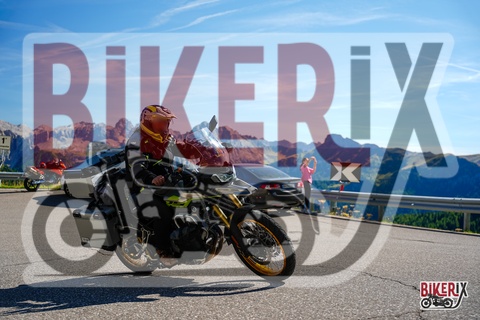 Passo Sella 06-09-25 h15-31 2358