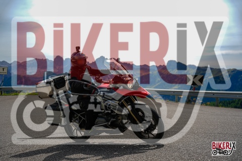 Passo Sella 07-09-25 h13-32 1370