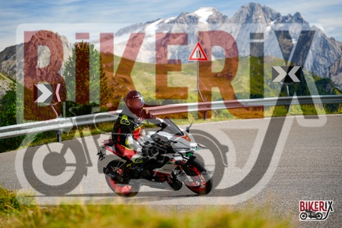 Passo Sella 07-09-25 h15-28 2003