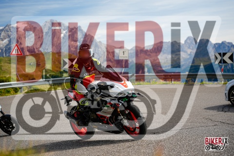 Passo Sella 07-09-25 h15-28 2007