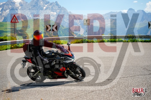 Passo Sella 10-08-25 h14-04 1305
