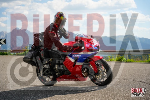 Passo Sella 10-08-25 h16-46 1868