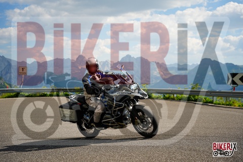 Passo Sella 10-08-25 h16-46 1869