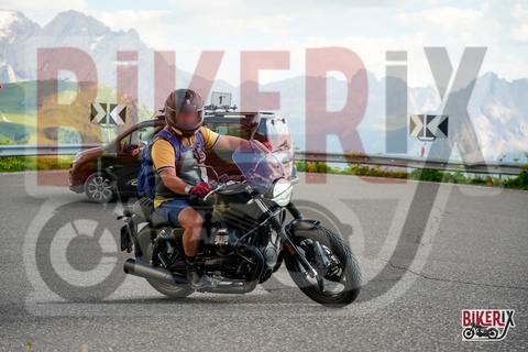 Passo Sella 10-08-25 h16-52 1886