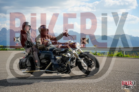 Passo Sella 10-08-25 h17-10 1948