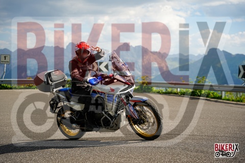 Passo Sella 10-08-25 h17-17 1959