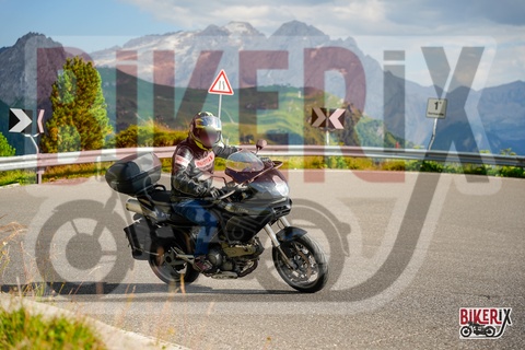 Passo Sella 10-08-25 h17-17 1964