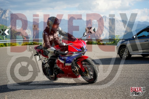 Passo Sella 10-08-25 h17-40 2003