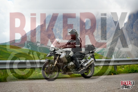 Passo Sella 12-07-25 h16-32 1600