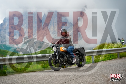 Passo Sella 12-07-25 h18-09 1809