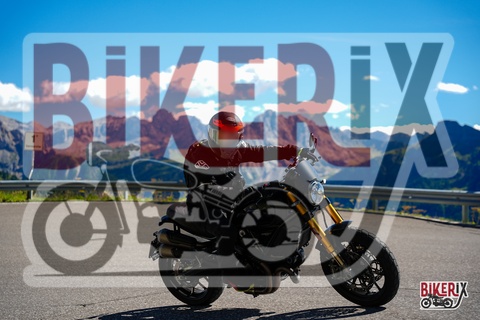 Passo Sella 31-08-25 h15-29 1912