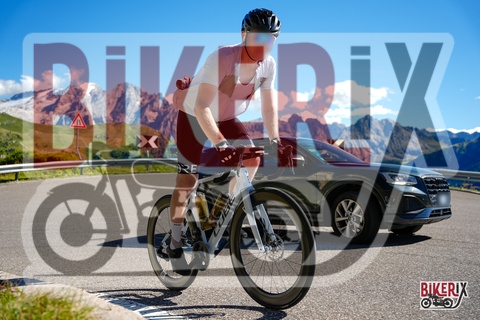 Passo Sella 31-08-25 h15-36 1933