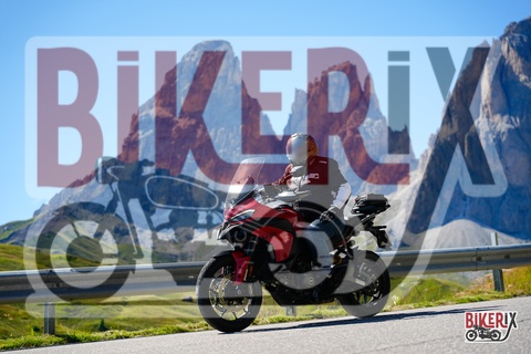 Passo Sella 31-08-25 h15-43 1946