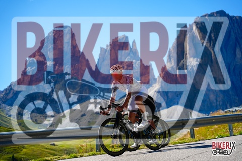 Passo Sella 31-08-25 h15-44 1951