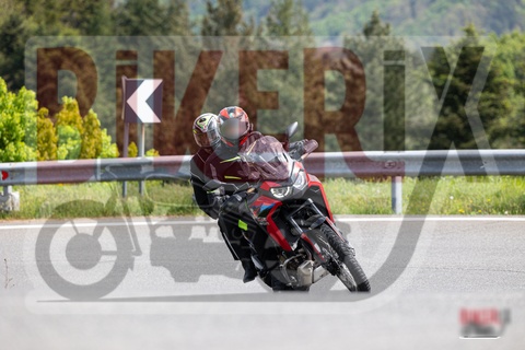 Passo del Giogo 03-05-25 h12-04 0315