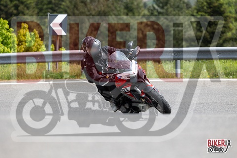 Passo del Giogo 03-05-25 h12-12 0358