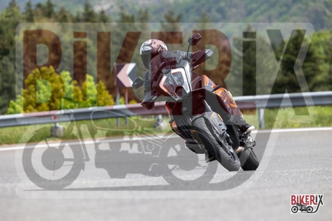 Passo del Giogo 03-05-25 h12-22 0395