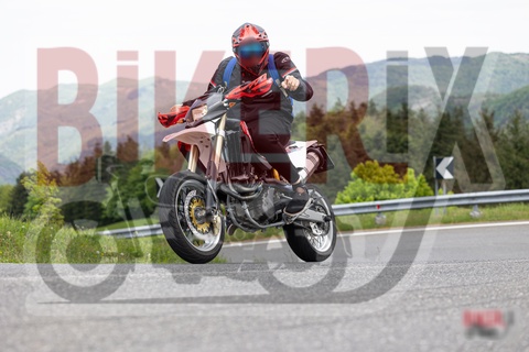 Passo del Giogo 03-05-25 h13-12 0583