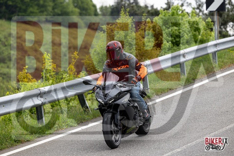 Passo del Giogo 03-05-25 h13-22 0606