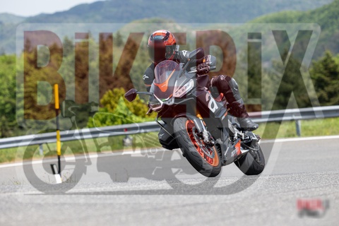 Passo del Giogo 03-05-25 h13-59 0673