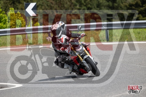 Passo del Giogo 03-05-25 h14-00 0674