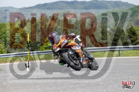 Passo del Giogo 03-05-25 h14-04 0697