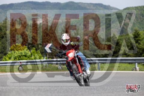 Passo del Giogo 03-05-25 h14-05 0699