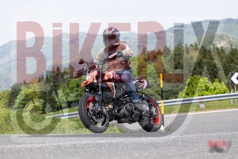 Passo del Giogo 03-05-25 h15-11 0930