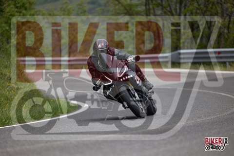 Passo del Giogo 04-05-25 h13-15 0033