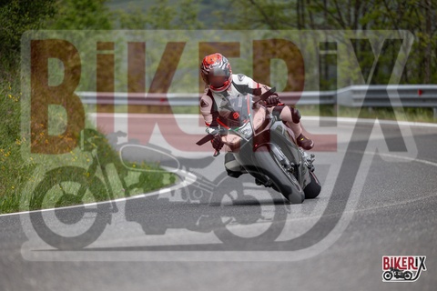 Passo del Giogo 04-05-25 h13-15 0040
