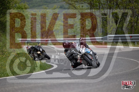 Passo del Giogo 04-05-25 h13-22 0111