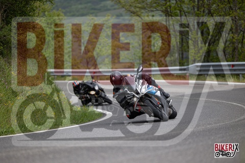 Passo del Giogo 04-05-25 h13-22 0112