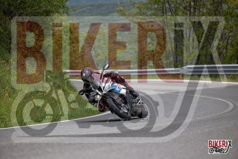 Passo del Giogo 04-05-25 h13-22 0114